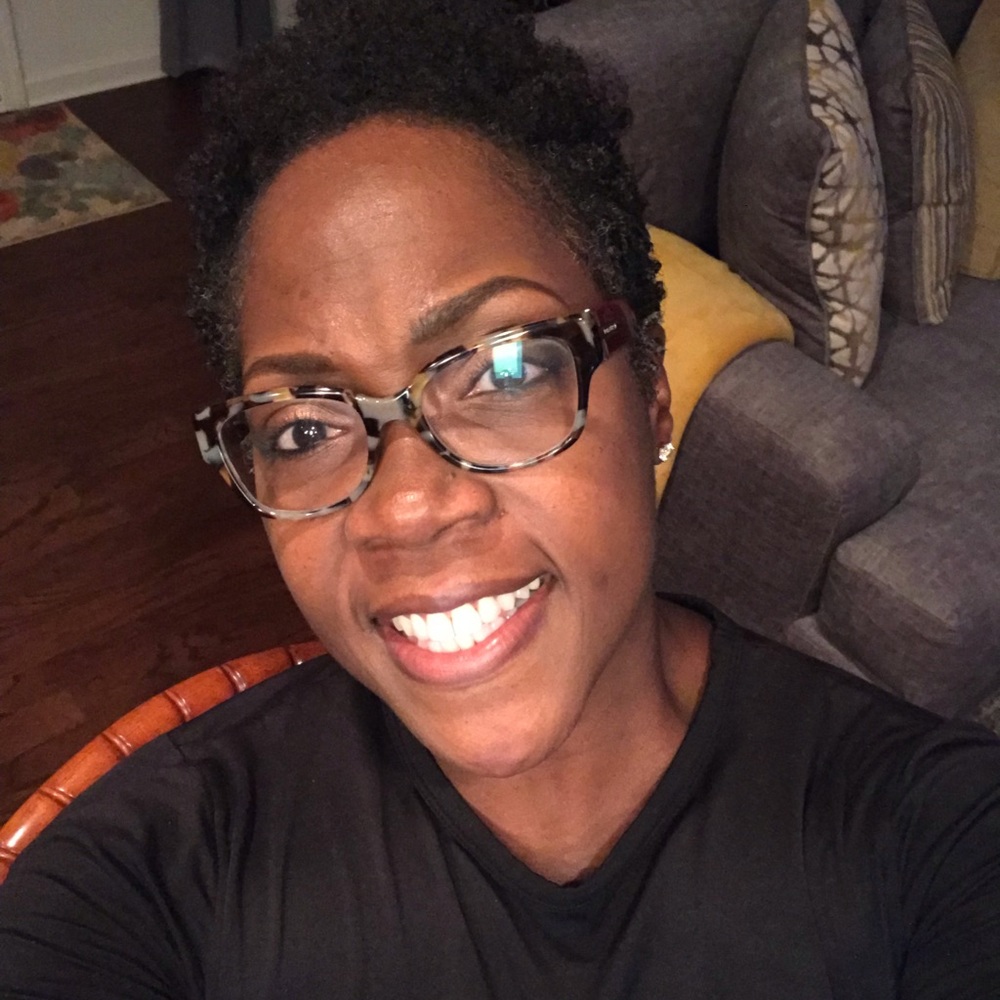 Meet your Posher, Satrina